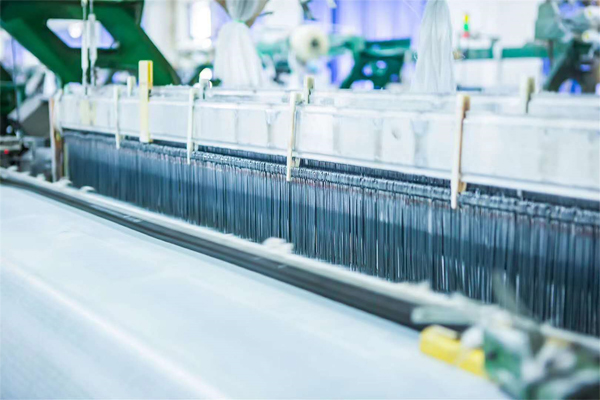 �L(zh��ng)�d�����r��������ɫ�r��Ͷ�����a(ch��n)�����gӭ���������β�ُ(g��u)